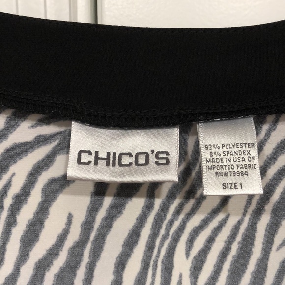 Like new! - CHICO’S Zebra Print Short Sleeve Dress - Picture 2 of 5